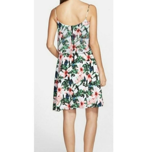 Vince Camuto Floral Dress - Picture 2 of 6
